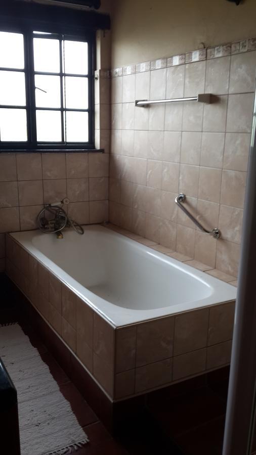 Meerhof Lodge Hartbeespoort Exteriör bild