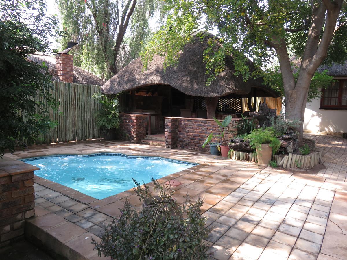 Meerhof Lodge Hartbeespoort Exteriör bild