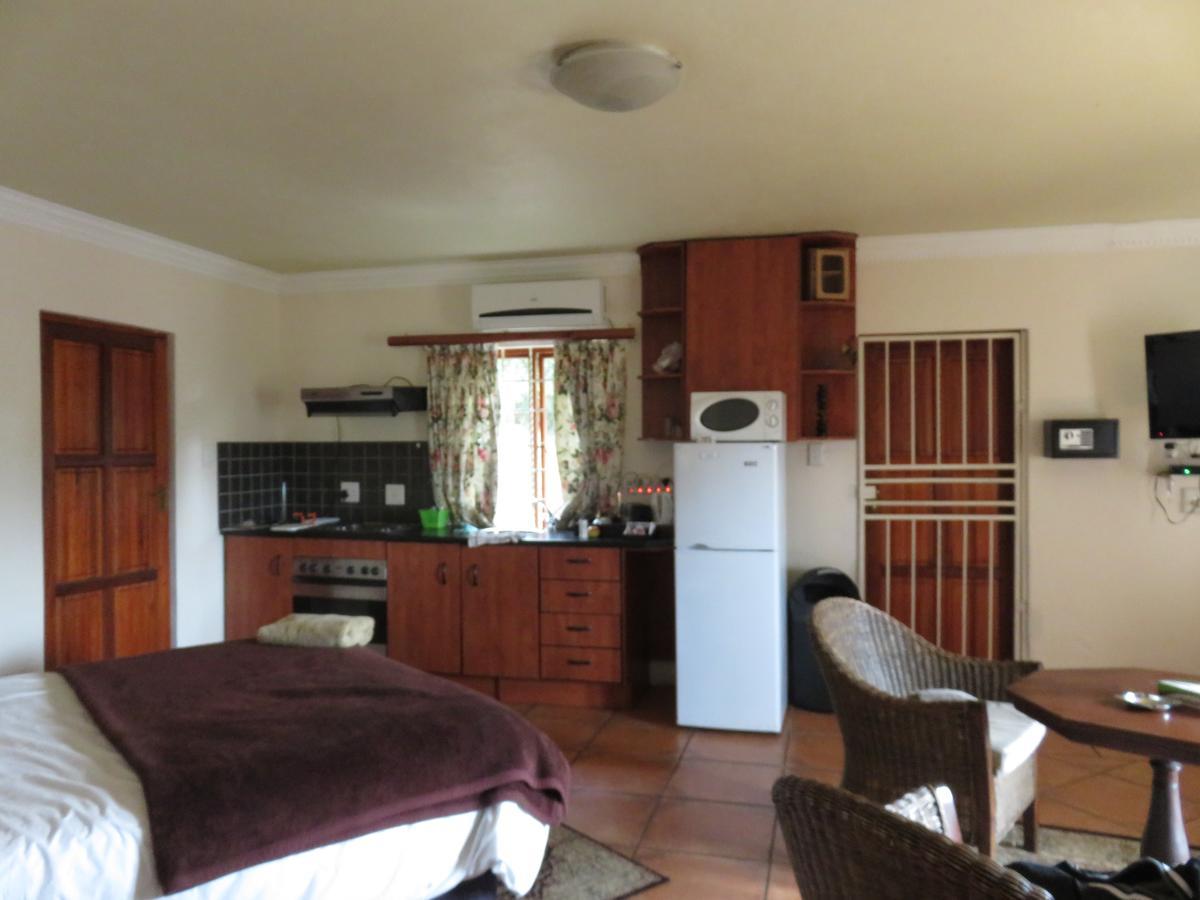 Meerhof Lodge Hartbeespoort Exteriör bild