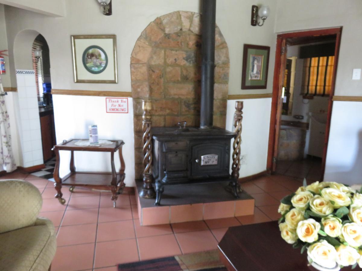 Meerhof Lodge Hartbeespoort Exteriör bild